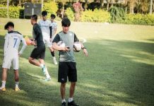 Bóng đá Việt 08/11: Trợ lý của HLV Kiatisak đầu quân cho Hà Nội FC