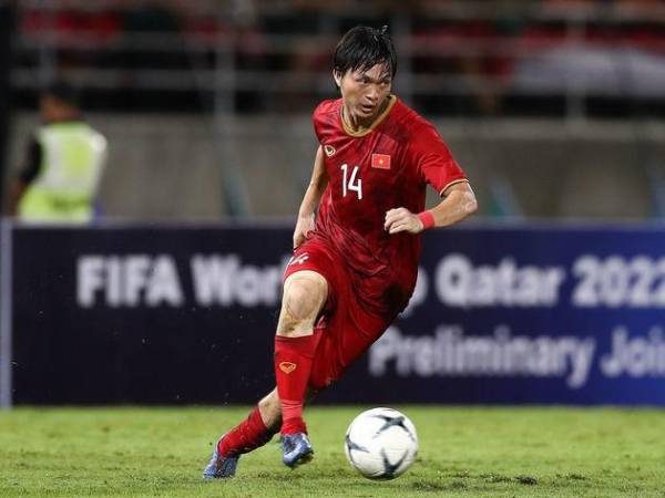 Bóng đá Việt Nam 23/12: Tuấn Anh đáng xem nhất bán kết AFF Cup 2020?
