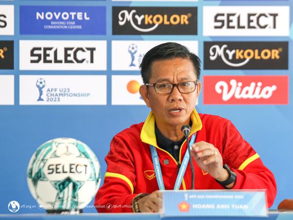 HLV U23 Việt Nam khen đối thủ ở bán kết