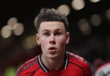 Tin MU: Đề nghị Rooney ký hợp đồng mới trước cơ hội tái sinh